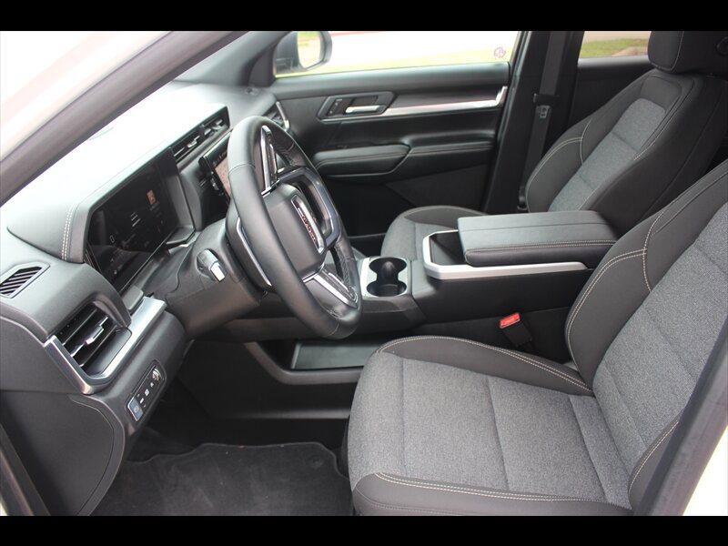 Used 2026 GMC Terrain Elevation FWD image 21