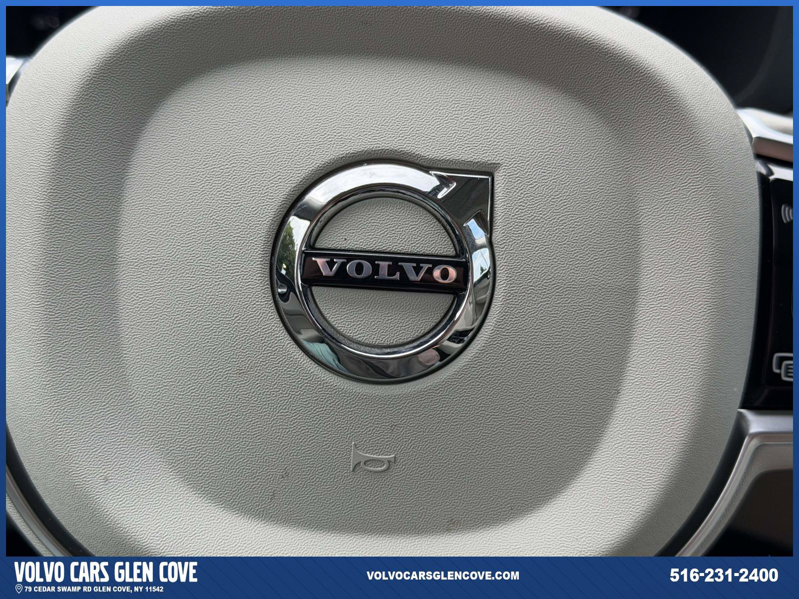 Used 2025 Volvo XC60 T8 Ultra w/ Protection Package Premier AWD/4WD image 23