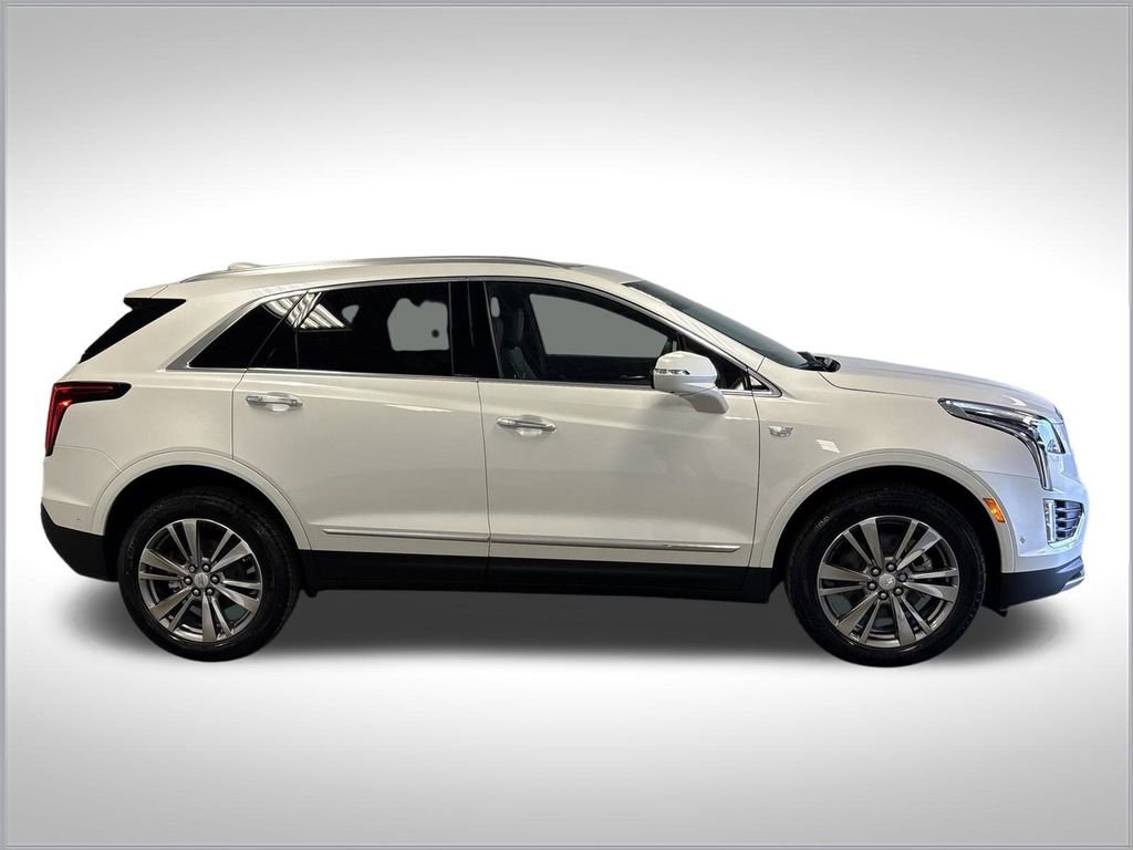 New 2025 Cadillac XT5 Premium Luxury w/ Technology Package image 18