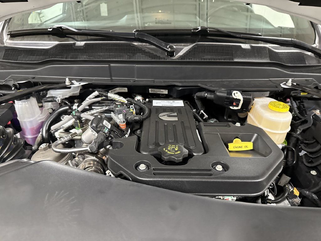 New 2027 RAM 3500 Tradesman AWD/4WD image 25