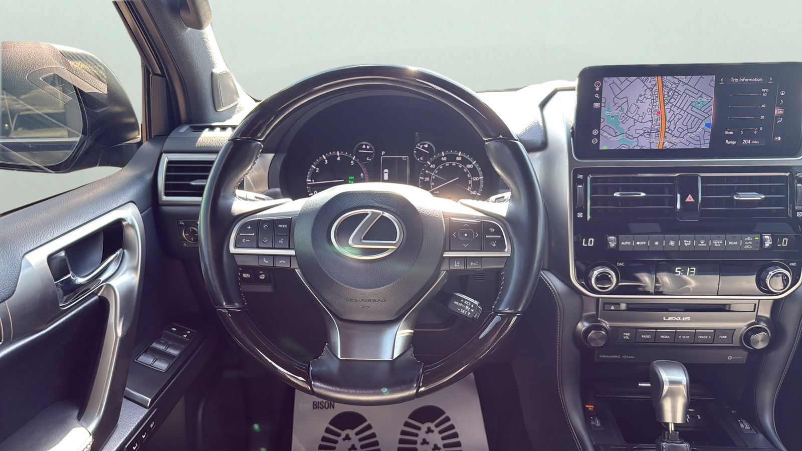Used 2023 Lexus GX 460 Premium w/ Premium Package AWD/4WD image 12