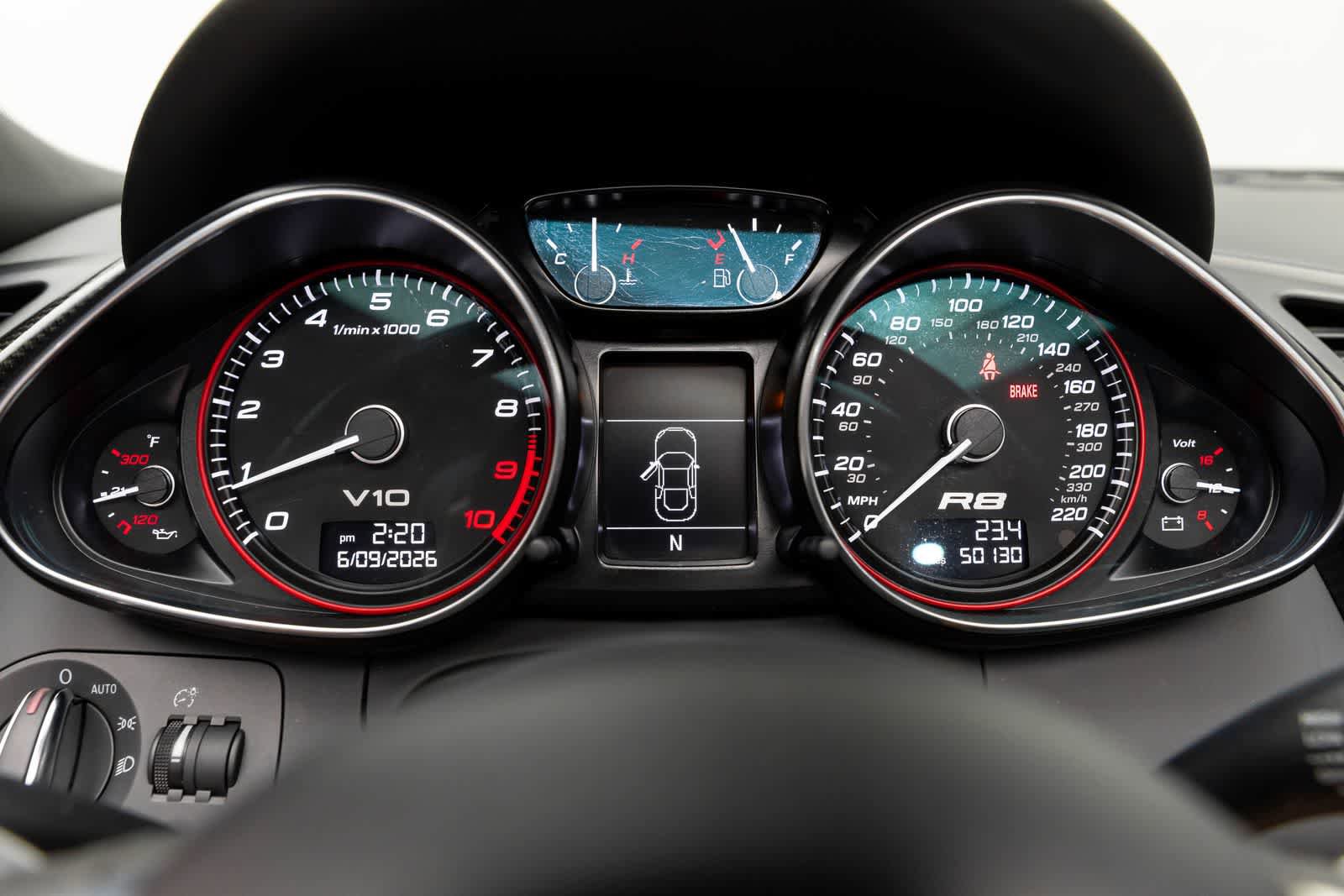 Used 2011 Audi R8 V10 AWD/4WD image 18