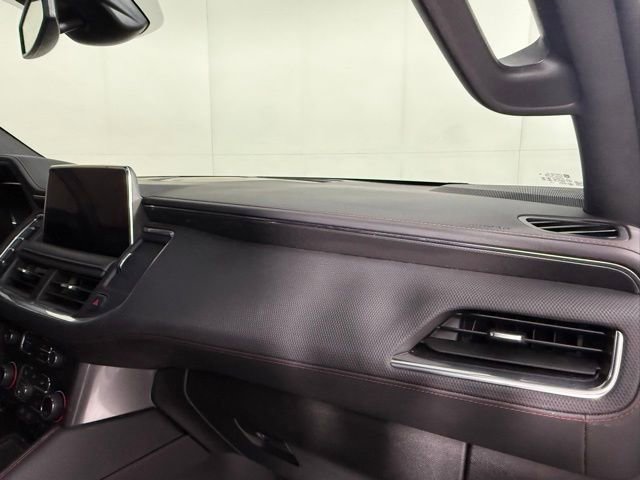 Used 2024 Chevrolet Tahoe RST w/ Luxury Package AWD/4WD image 32