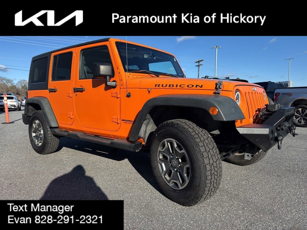 Used 2013 Jeep Wrangler Unlimited Rubicon w/ Connectivity Group image 3