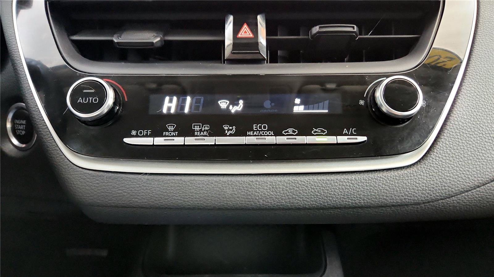 Certified 2022 Toyota Corolla LE w/ LE Convenience Package image 30