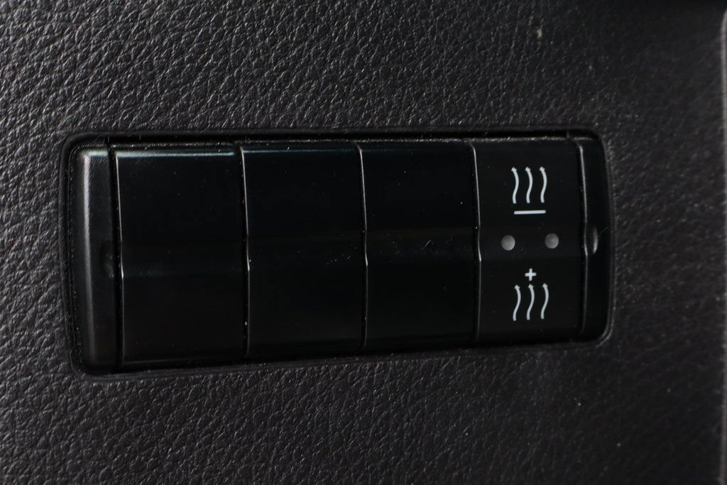 Used 2016 Mercedes-Benz Sprinter 2500 image 21