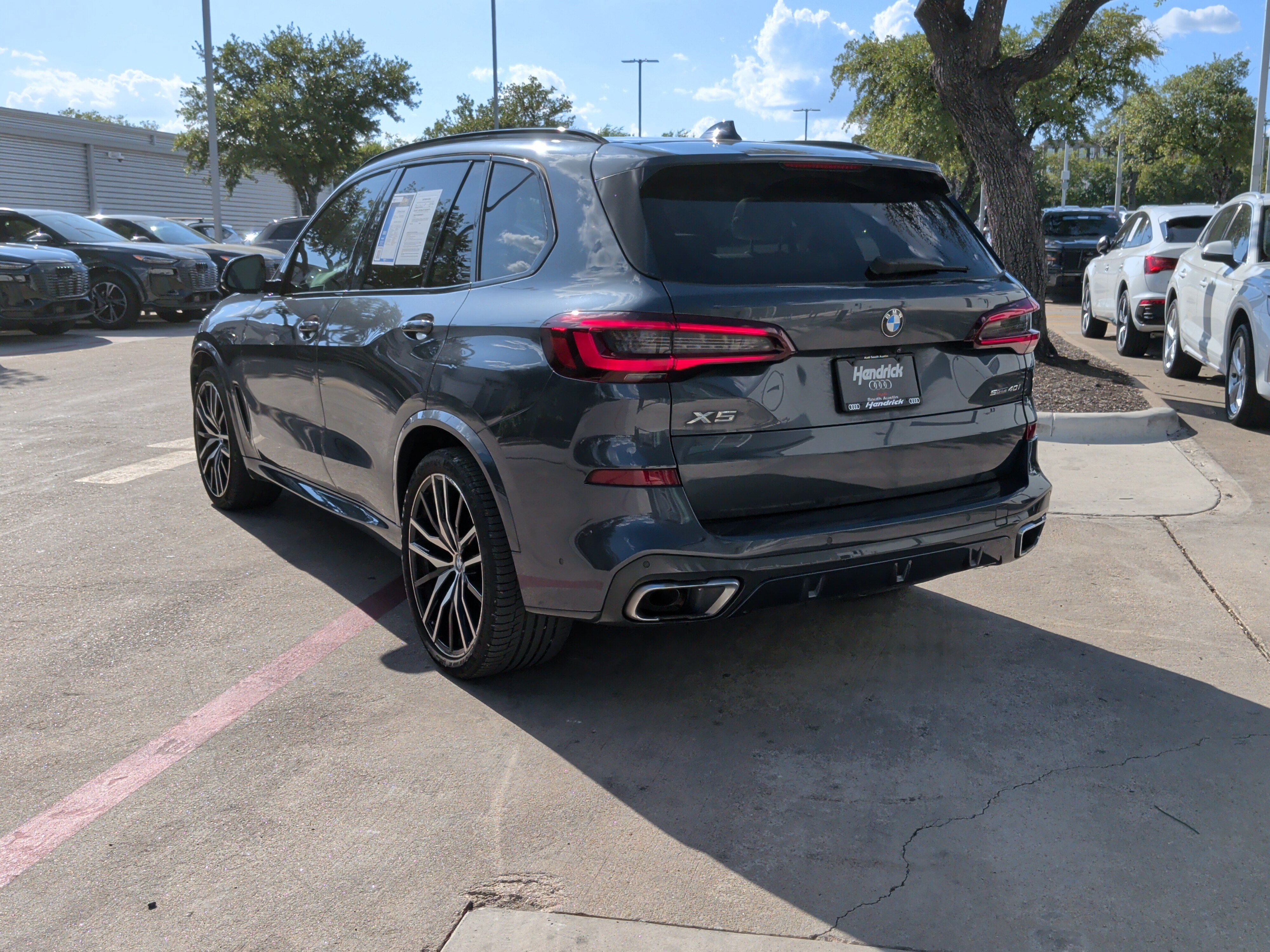 Used 2022 BMW X5 sDrive40i w/ M Sport Package RWD image 8