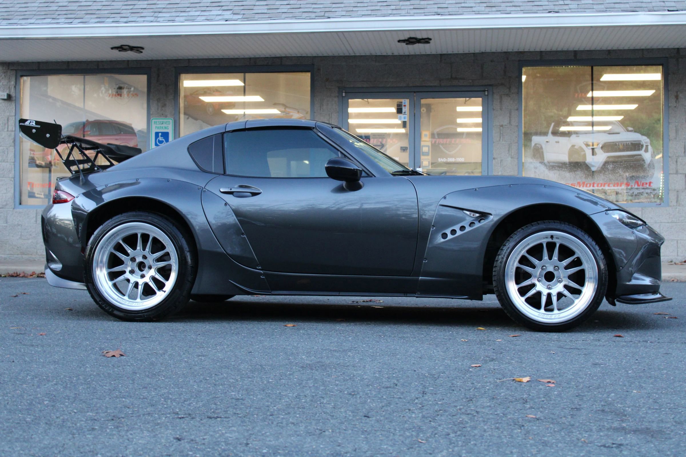 Used 2017 MAZDA MX-5 Miata RF Club image 19