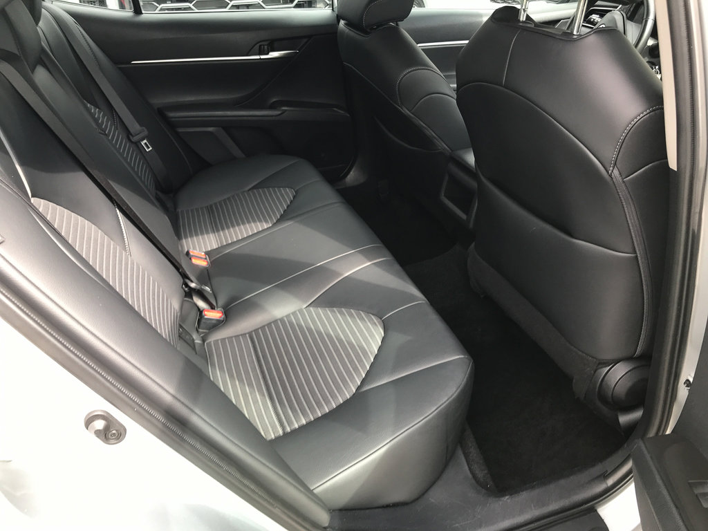 Used 2023 Toyota Camry SE image 25
