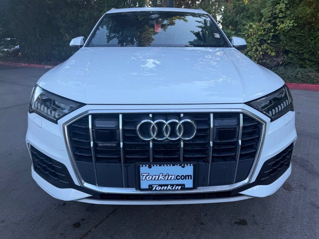 Used 2020 Audi Q7 3.0T Premium Plus w/ Premium Plus Package AWD/4WD image 9