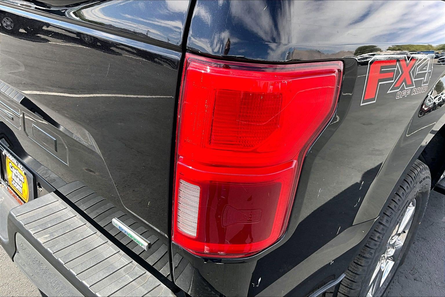 Used 2020 Ford F150 XLT w/ Equipment Group 302A Luxury AWD/4WD image 22