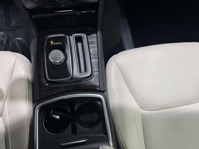 Used 2016 Chrysler 300 Limited w/ Driver Convenience Group image 23