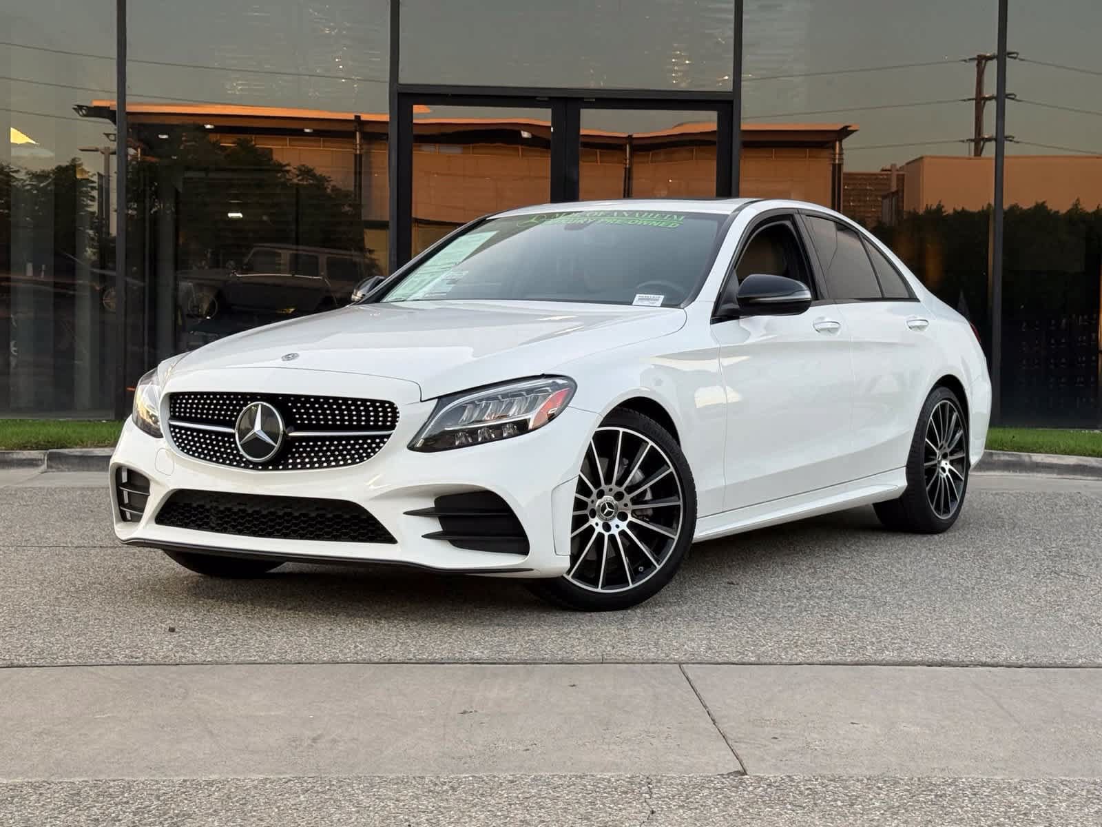 Used 2021 Mercedes-Benz C 300 Sedan image 2