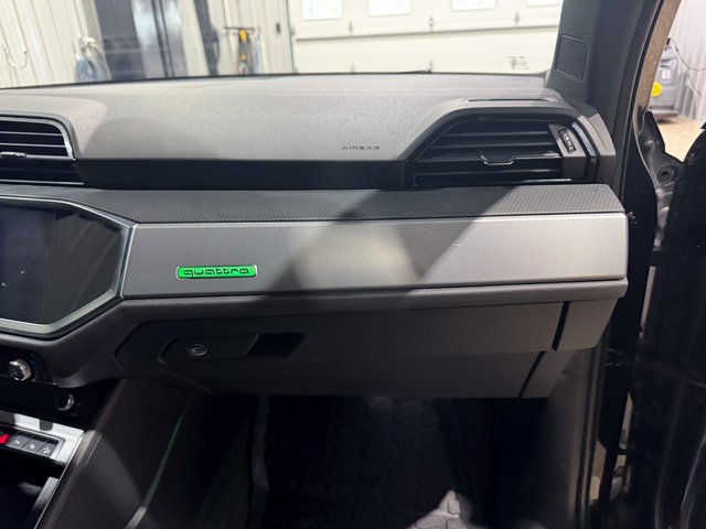 Used 2021 Audi Q3 2.0T Premium Plus w/ Premium Plus Package image 31