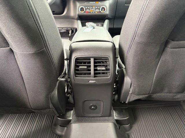 New 2026 Ford Escape Active w/ Cold Weather Package AWD/4WD image 18