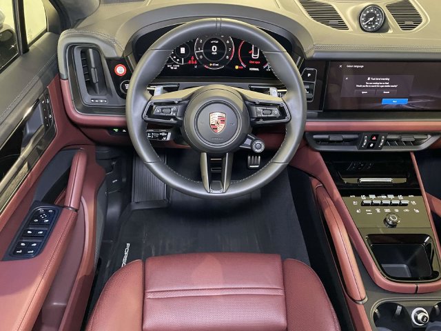 New 2026 Porsche Cayenne GTS AWD/4WD image 27