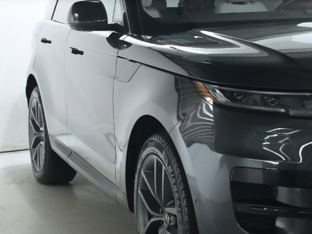 Certified 2023 Land Rover Range Rover Sport SE image 12