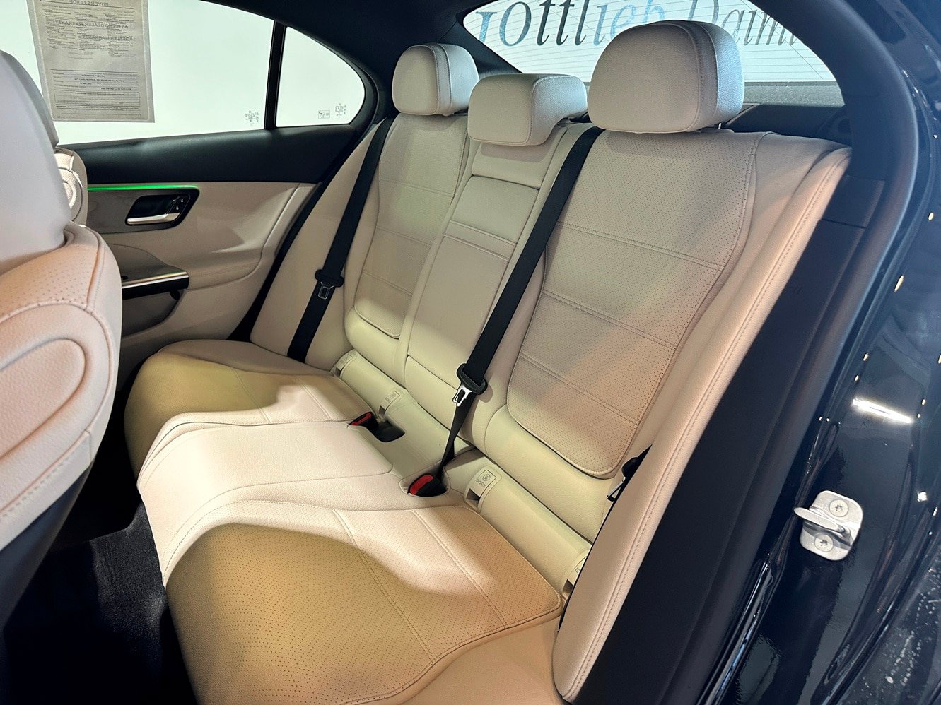 Certified 2023 Mercedes-Benz C 300 4MATIC Sedan image 30