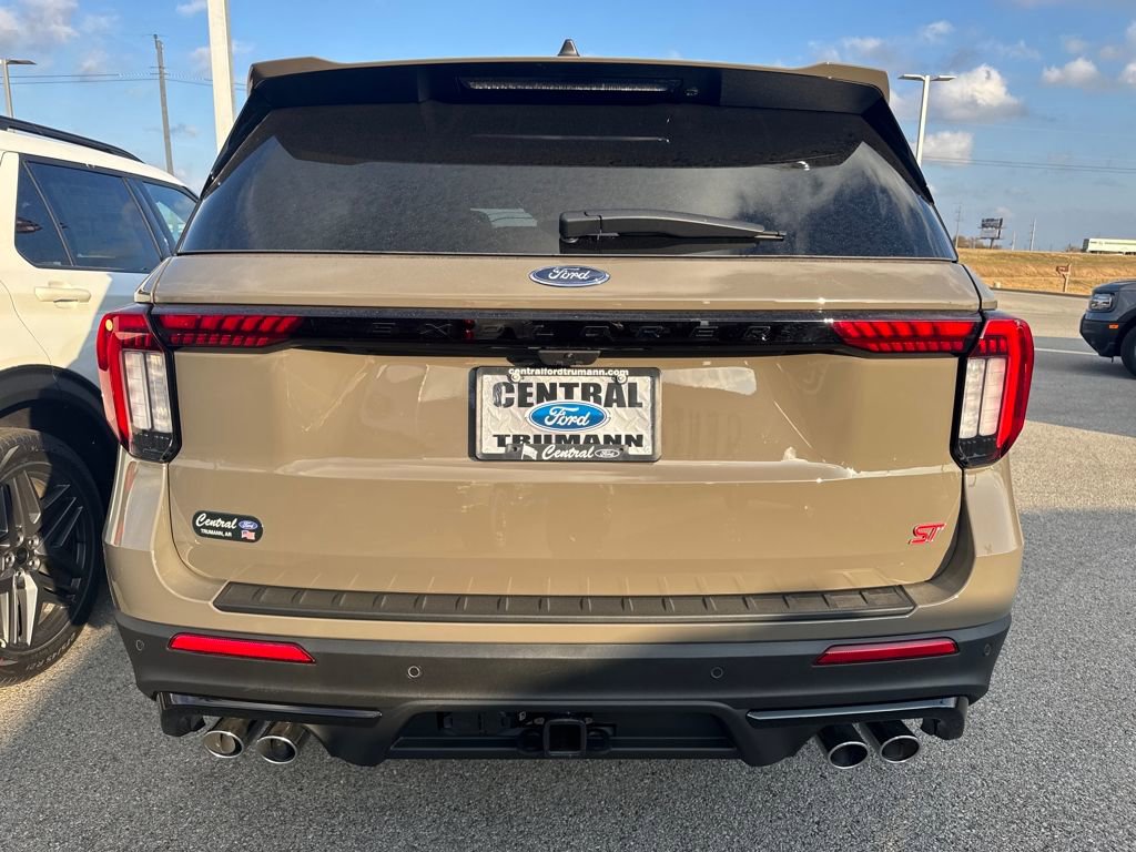 New 2026 Ford Explorer ST w/ Sun And Sound Package image 15