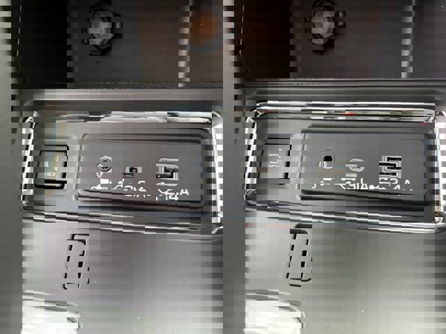 New 2025 Subaru Ascent Limited image 84