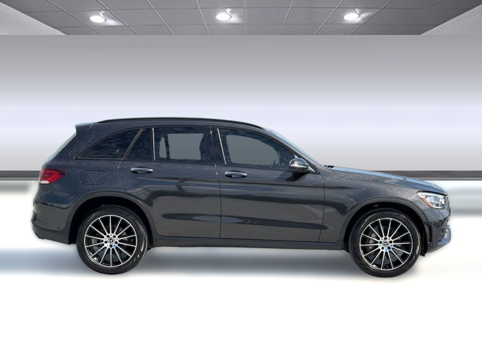 Used 2022 Mercedes-Benz GLC 300 image 8