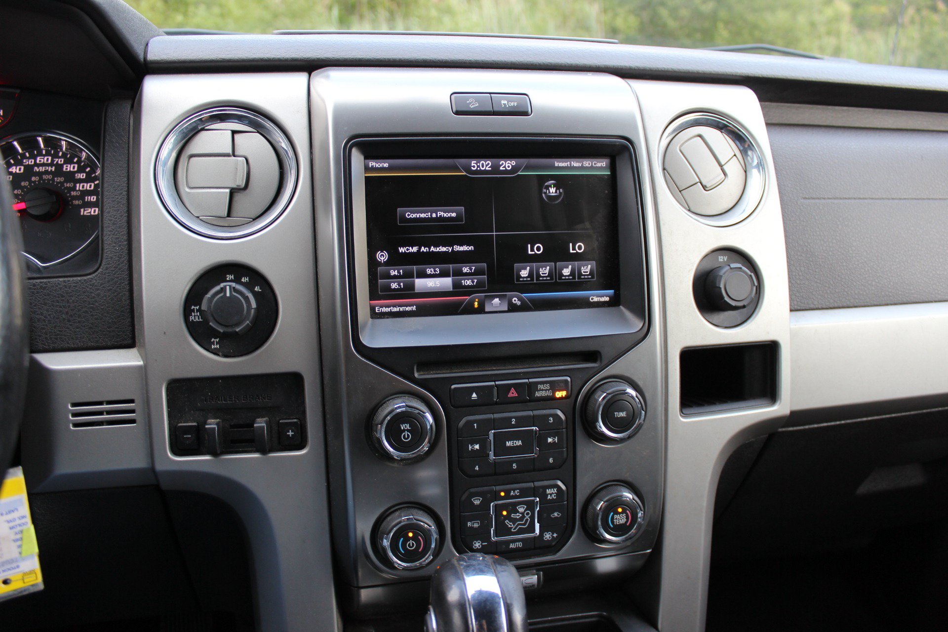 Used 2013 Ford F150 FX4 w/ Luxury Equipment Group AWD/4WD image 24