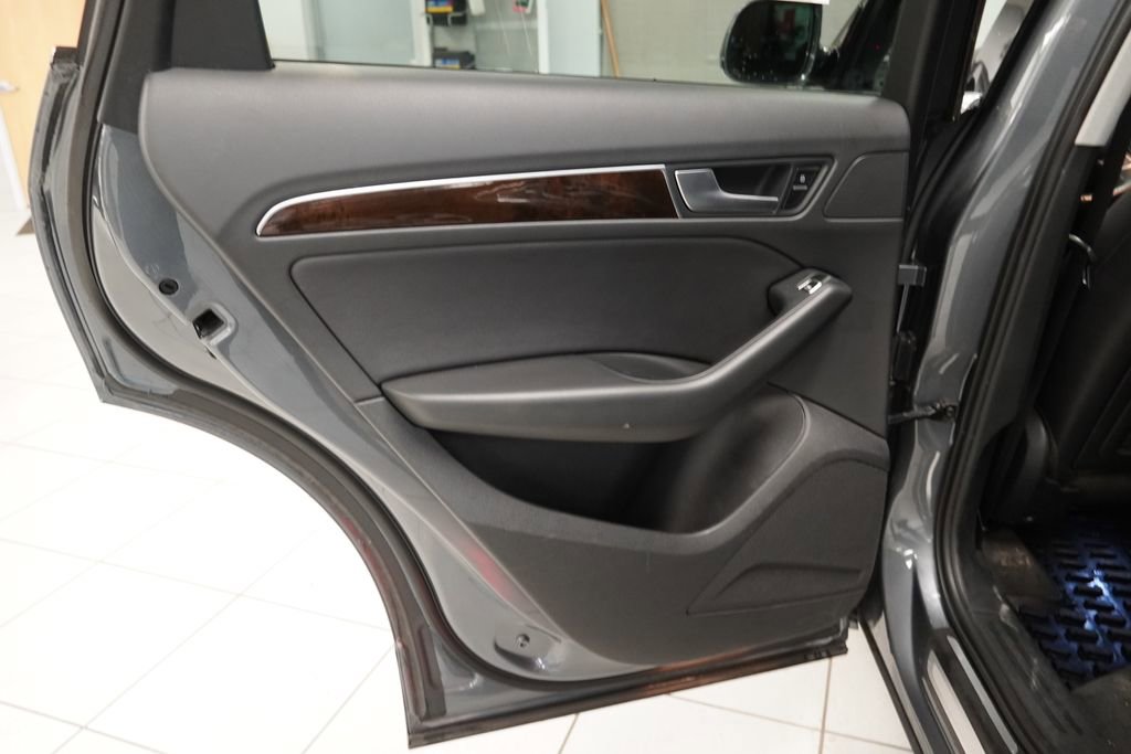 Used 2015 Audi Q5 2.0T Premium Plus w/ Technology Package image 25