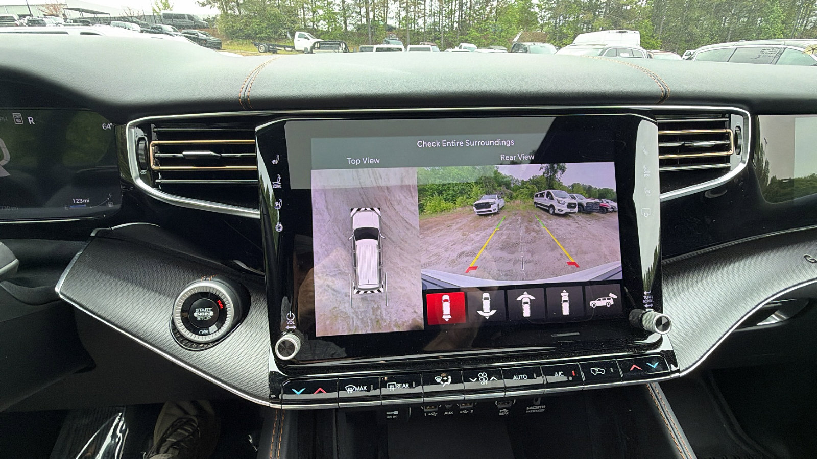 Used 2025 Jeep Grand Wagoneer Series III w/ Rear Seat Video Group 1 AWD/4WD image 37