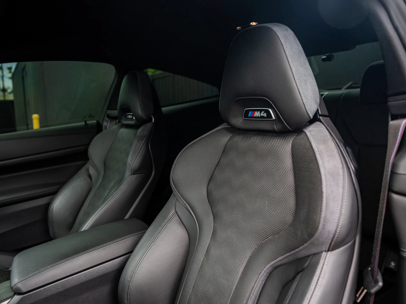Used 2022 BMW M4 xDrive Competition w/ M Carbon Exterior Package AWD/4WD image 20