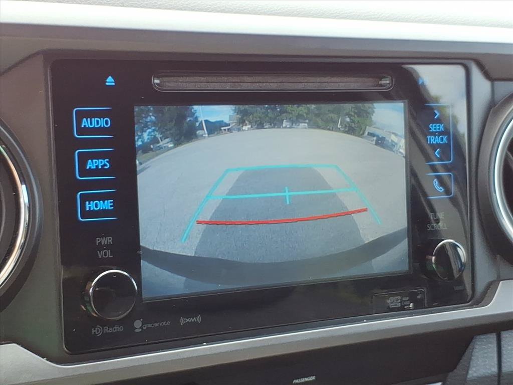 Used 2016 Toyota Tacoma TRD Sport w/ Towing Package AWD/4WD image 29