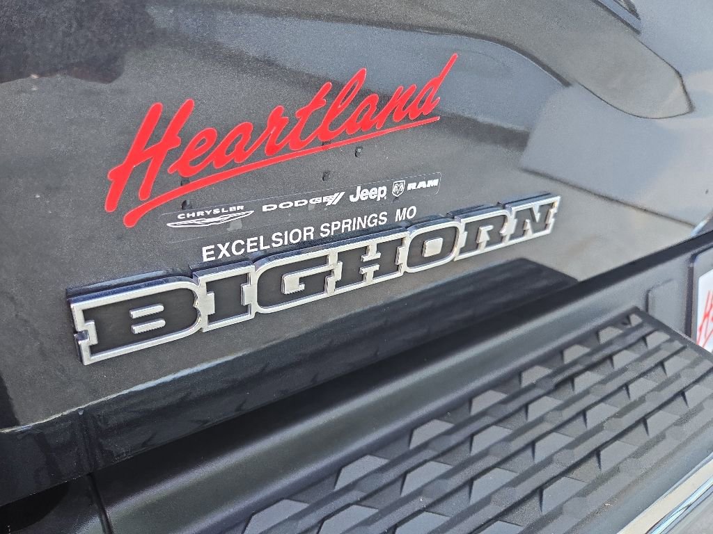 Used 2022 RAM 2500 Big Horn w/ Level B Equipment Group AWD/4WD image 22