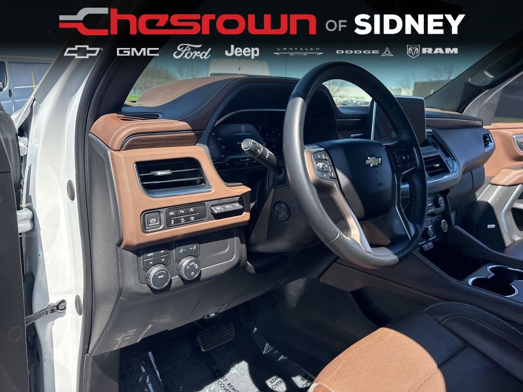 Used 2023 Chevrolet Suburban High Country image 44