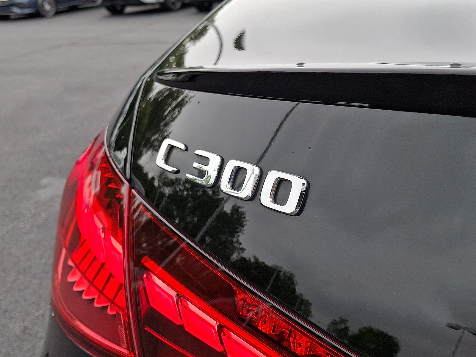Used 2024 Mercedes-Benz C 300 4MATIC Sedan image 8
