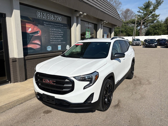 Used 2019 GMC Terrain SLE w/ Driver Convenience Package FWD image 2