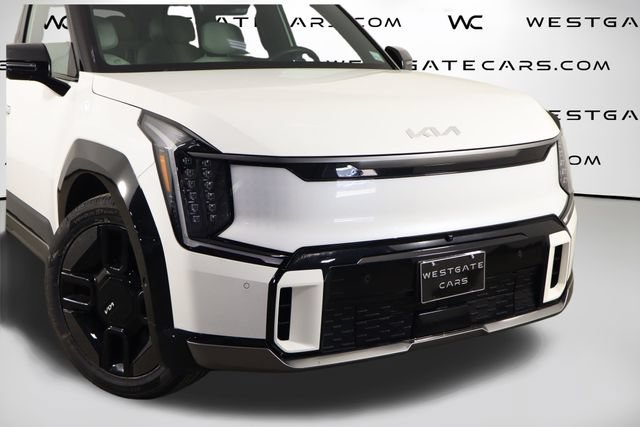 Certified 2024 Kia EV9 GT-Line AWD/4WD image 48