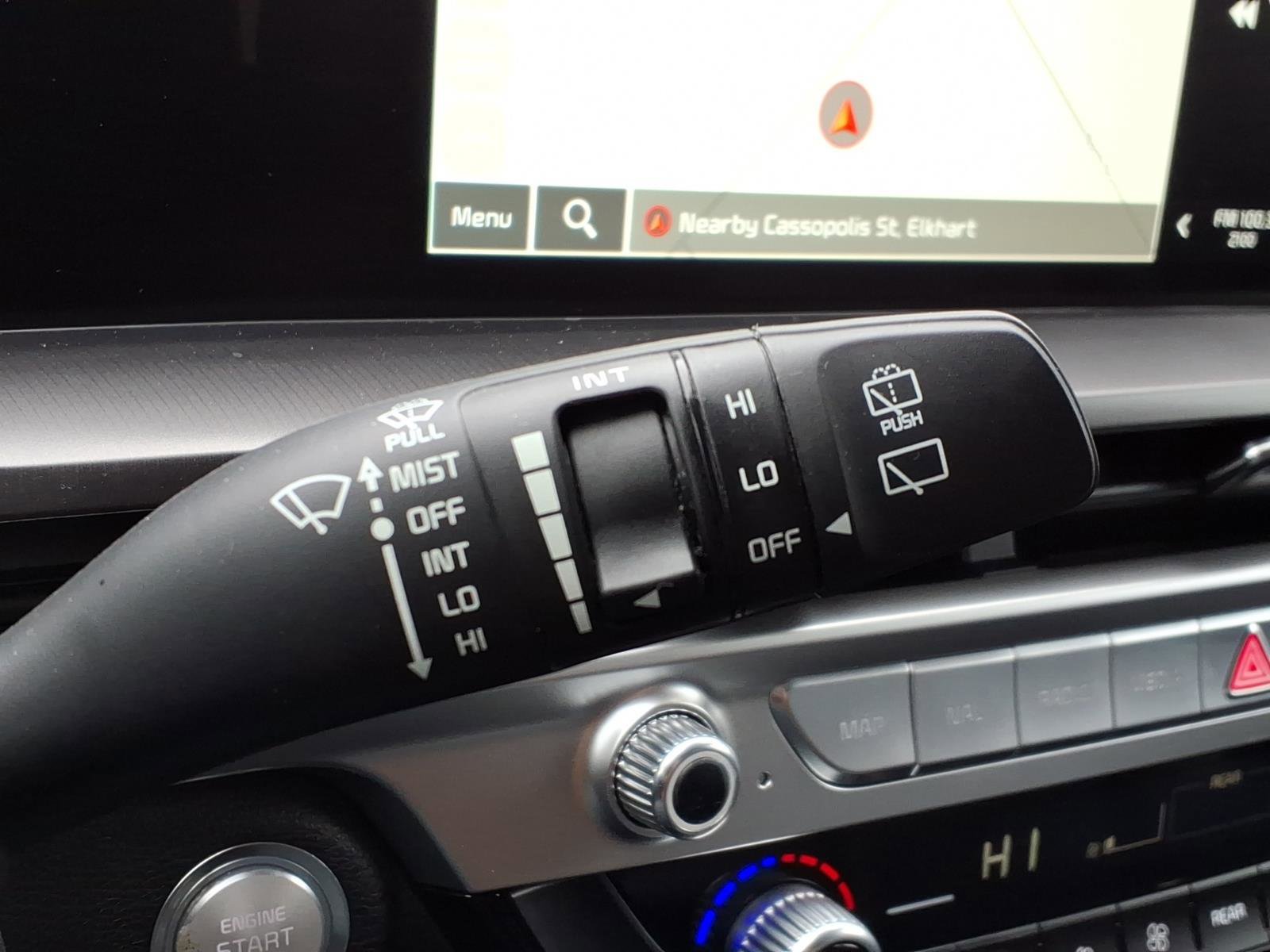 Used 2023 Kia Telluride S image 28