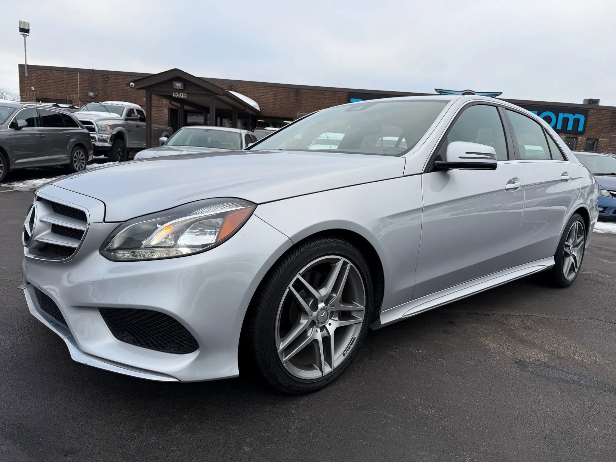 Used 2016 Mercedes-Benz E 350 Sedan image 58