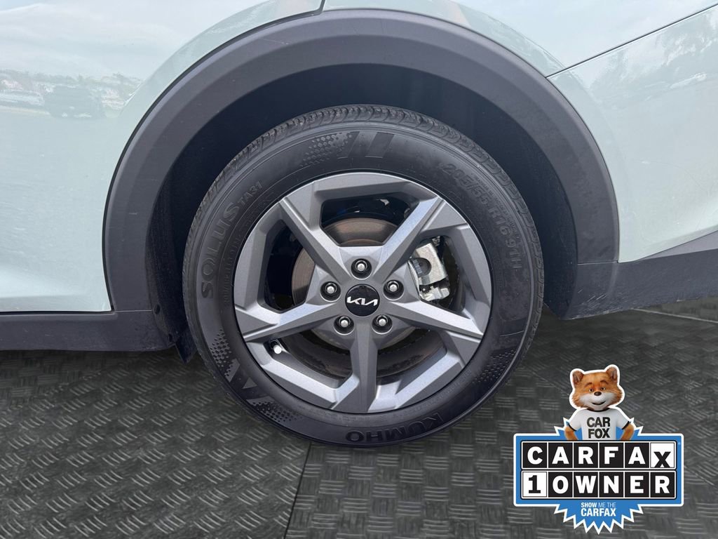Used 2025 Kia K4 FWD image 17