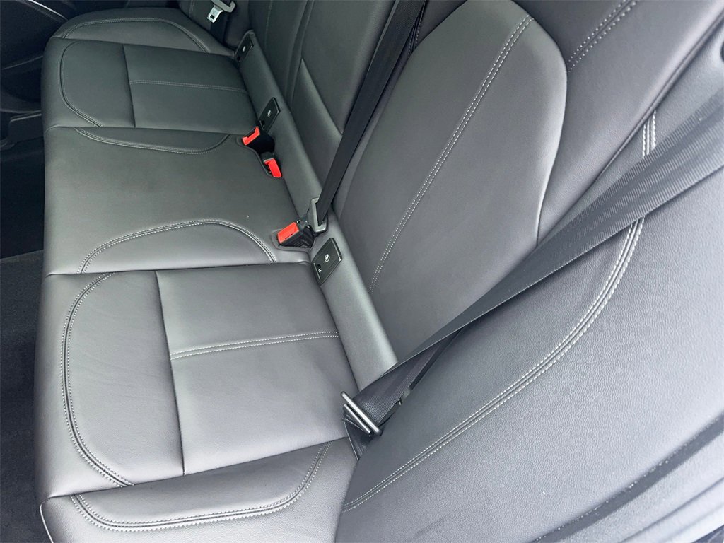 Used 2023 Alfa Romeo Stelvio Ti image 42