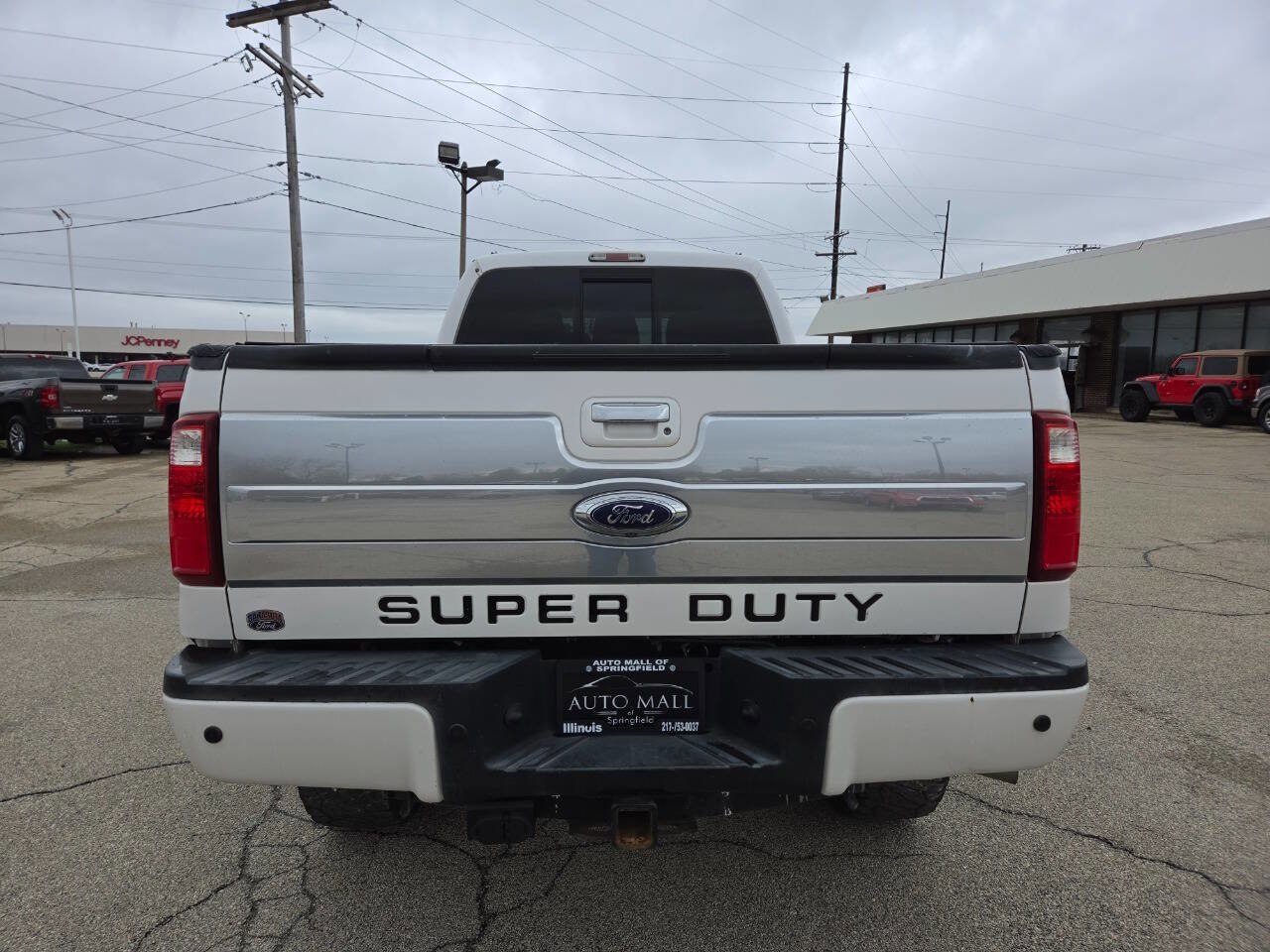 Used 2015 Ford F350 Platinum image 4