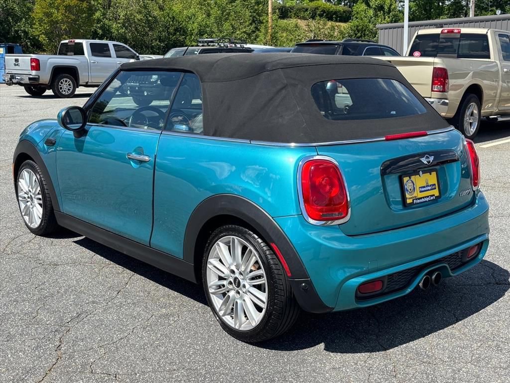Used 2017 MINI Cooper S image 24