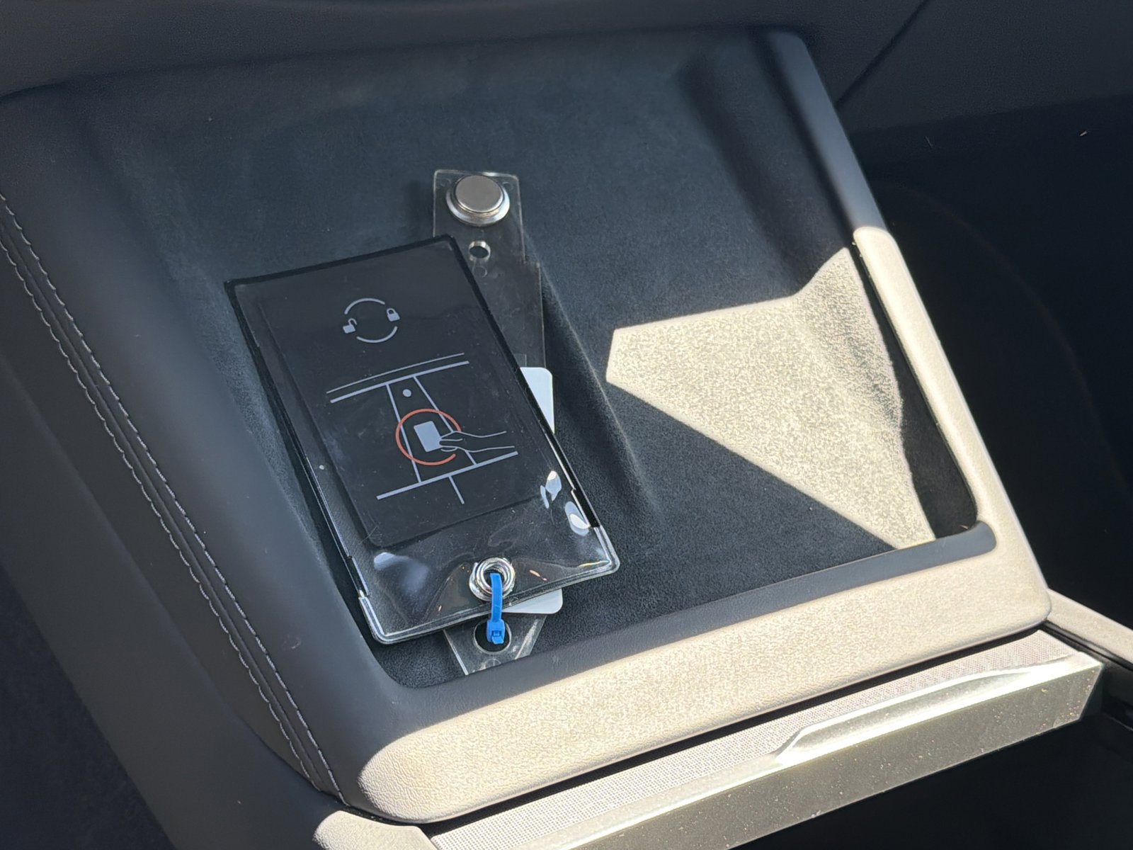 Used 2025 Tesla Model 3 Long Range image 37