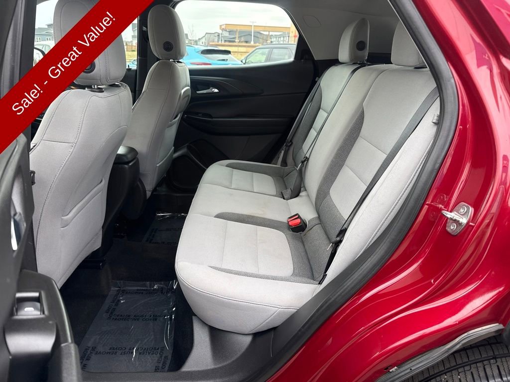 Used 2021 Chevrolet TrailBlazer LS AWD/4WD image 24