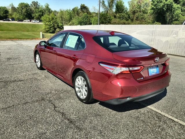 Used 2020 Toyota Camry LE FWD image 4