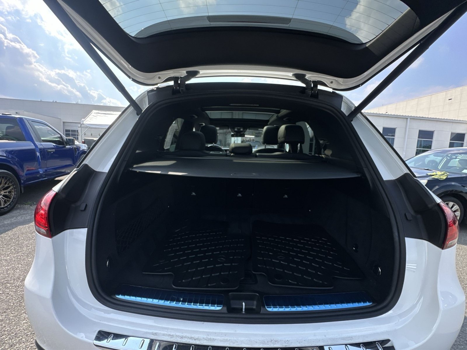 Used 2022 Mercedes-Benz GLE 350 4MATIC image 34