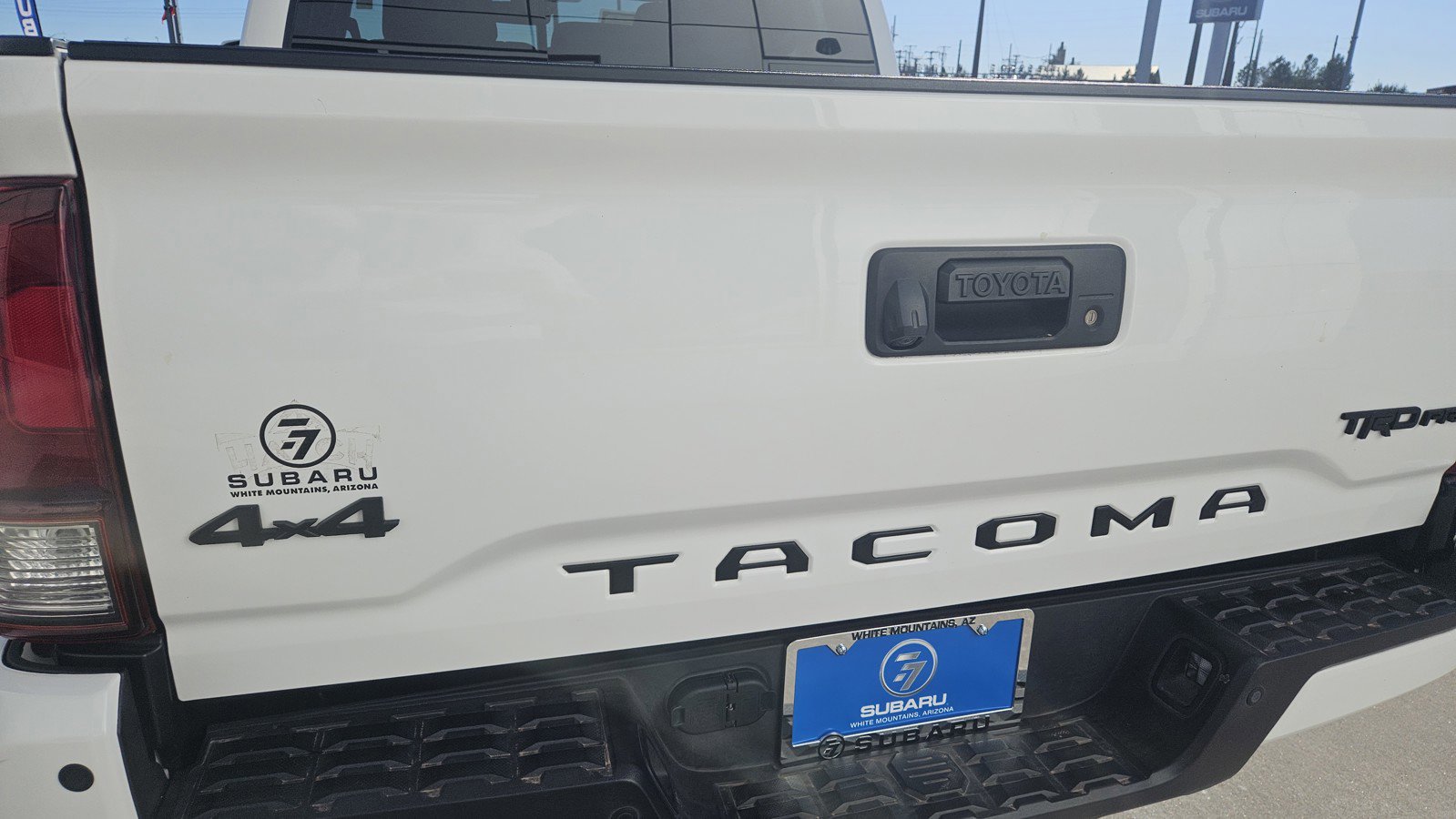 Used 2023 Toyota Tacoma TRD Pro AWD/4WD image 7