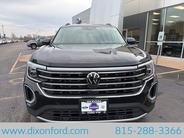 New 2026 Volkswagen Atlas SE image 2