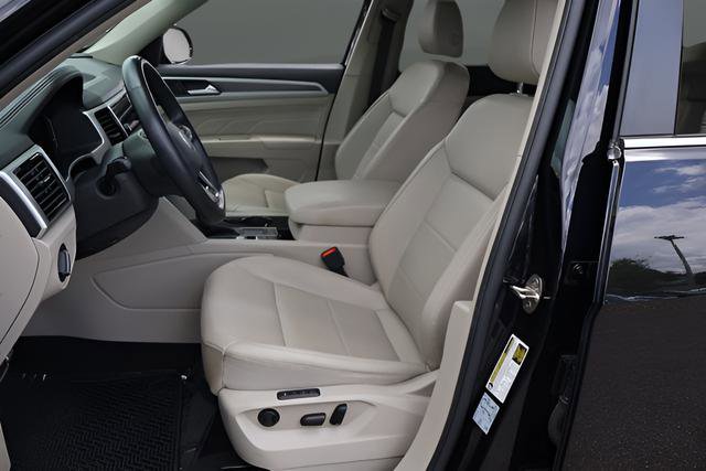 Used 2021 Volkswagen Atlas SEL R-Line FWD image 13