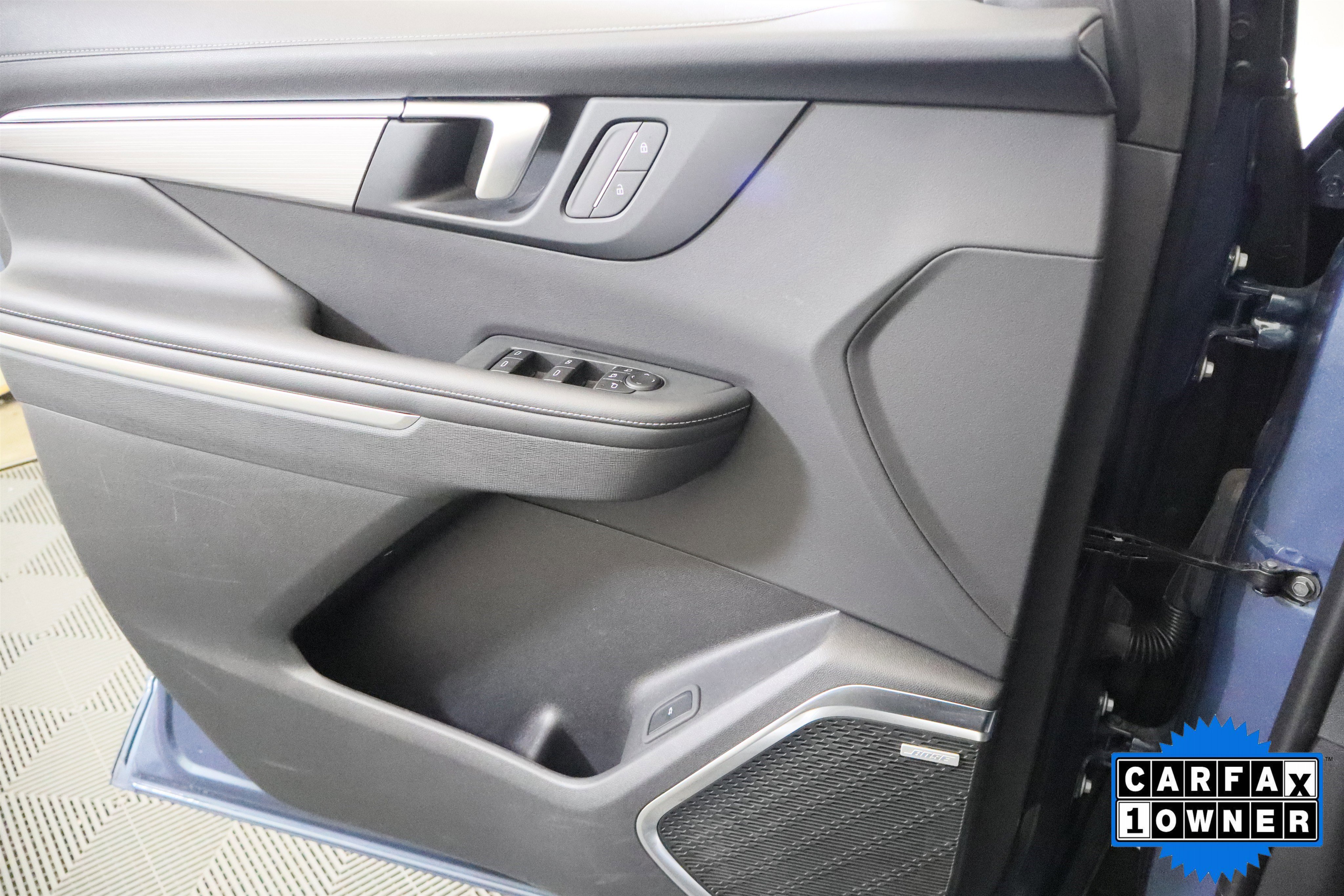 Used 2025 Buick Enclave Preferred FWD image 32