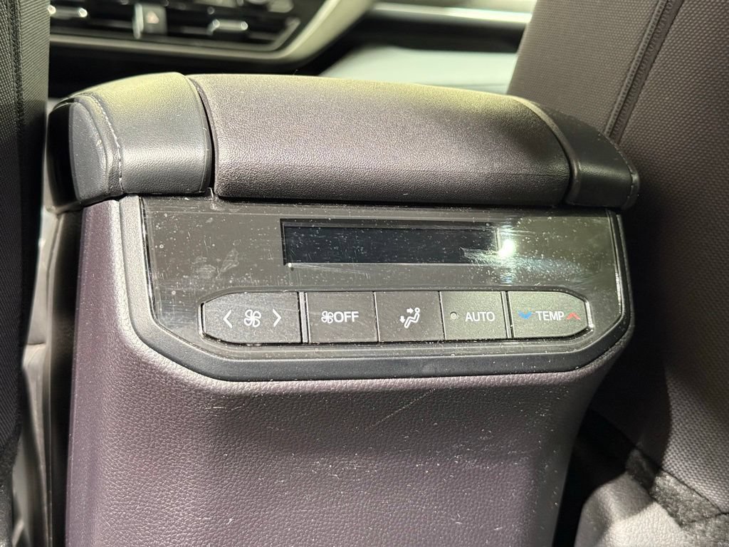 Certified 2025 Toyota Highlander LE AWD/4WD image 20